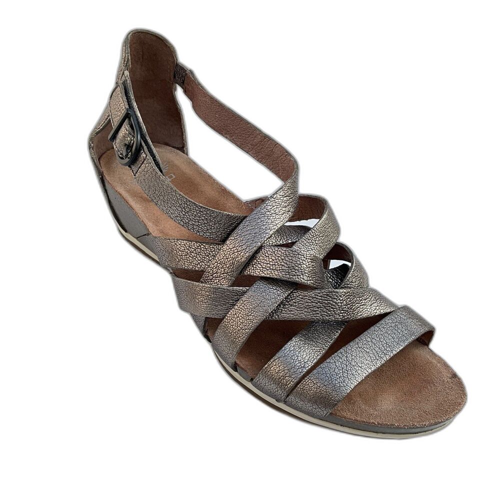 Dansko Vivian Gladiator Textured Leather Sandals 40